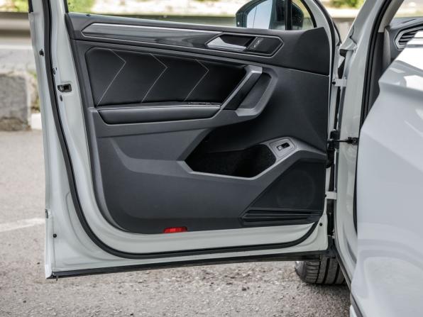 Volkswagen Tiguan II с пробегом 2018 года, цена 2 628 000 рублей, 161415 км, внедорожник, Автокод Объявления