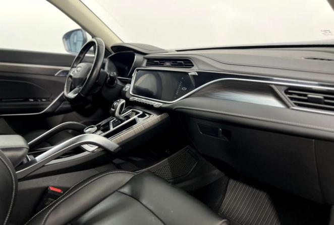 Geely Atlas Pro с пробегом 2024 года, цена 2 115 000 рублей, 49336 км, внедорожник, Автокод Объявления