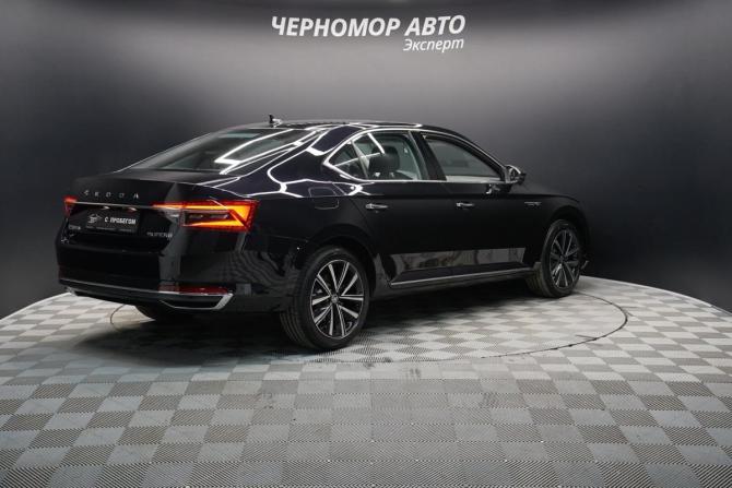 Skoda Superb IV с пробегом 2025 года, цена 3 340 000 рублей, 50 км, лифтбек, Автокод Объявления