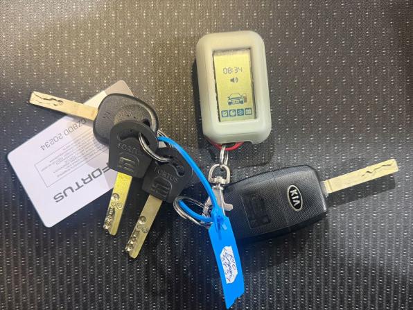 Kia Rio IV Рестайлинг с пробегом 2021 года, цена 1 599 000 рублей, 48470 км, хэтчбек, Автокод Объявления