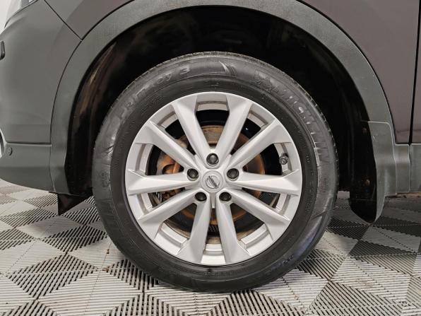 Nissan Qashqai II с пробегом 2015 года, цена 1 375 000 рублей, 84965 км, внедорожник, Автокод Объявления
