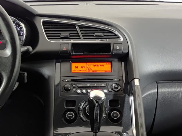 Peugeot 3008 I с пробегом 2011 года, цена 710 000 рублей, 177080 км, внедорожник, Автокод Объявления