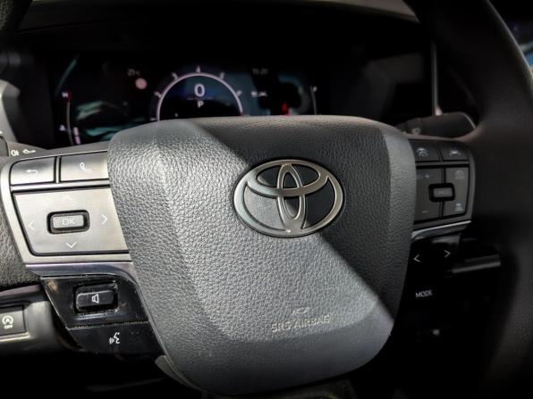Toyota Camry IX (XV80) China Market с пробегом 2025 года, цена 4 115 000 рублей, 19604 км, седан, Автокод Объявления