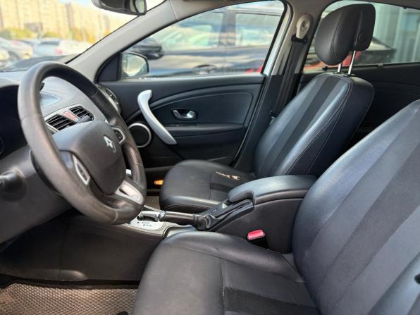 Renault Fluence I с пробегом 2011 года, цена 532 000 рублей, 263336 км, седан, Автокод Объявления