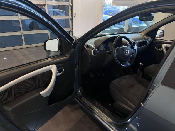 Renault Sandero I с пробегом 2013 года, цена 520 000 рублей, 201395 км, хэтчбек, Автокод Объявления