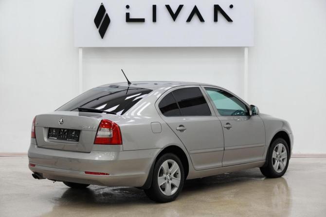Skoda Octavia II (A5) Рестайлинг с пробегом 2011 года, цена 519 000 рублей, 155455 км, лифтбек, Автокод Объявления