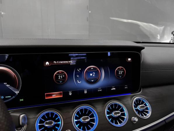 Mercedes-Benz E-Класс V (W213 S213 C238) Рестайлинг с пробегом 2023 года, цена 7 740 000 рублей, 41785 км, седан, Автокод Объявления