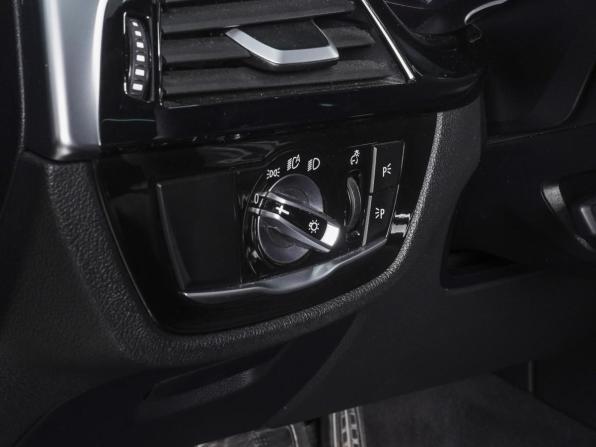 BMW 5 серии VII (G30/G31/G38) с пробегом 2017 года, цена 4 490 000 рублей, 155039 км, седан, Автокод Объявления