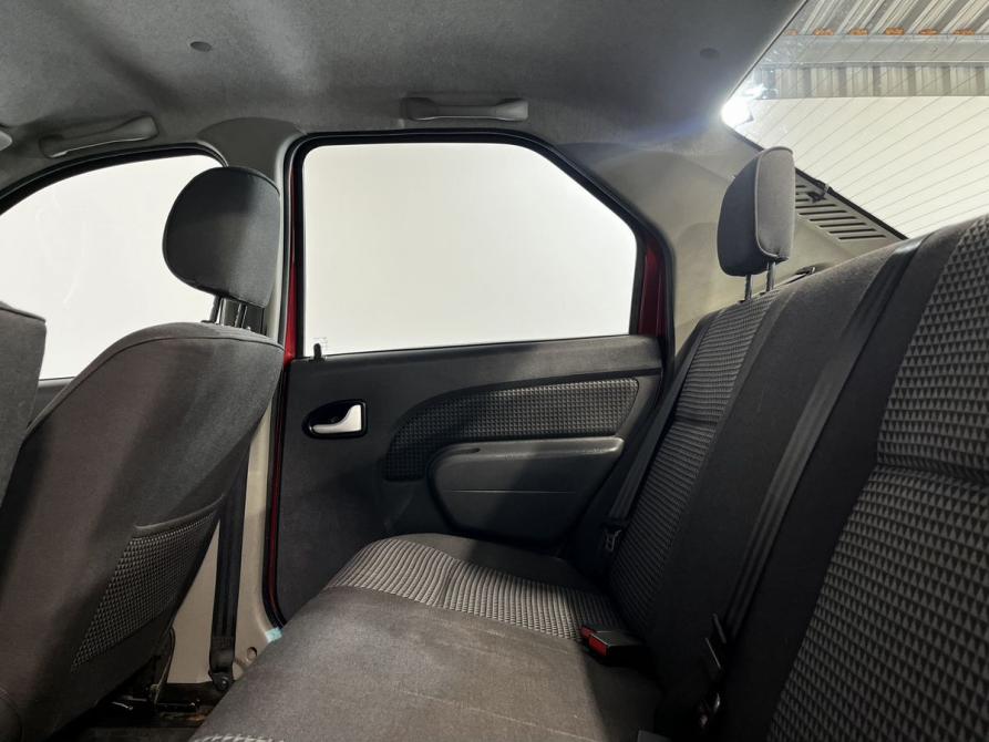 Renault Logan I Великий Новгород  - изображение 9