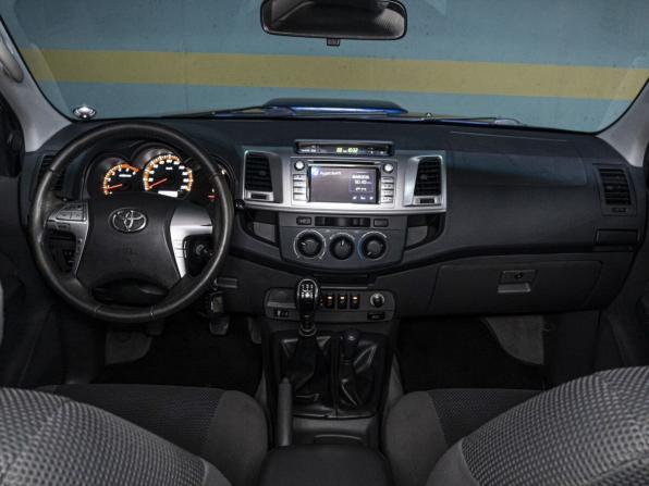 Toyota Hilux VII Рестайлинг с пробегом 2011 года, цена 1 850 000 рублей, 212109 км, пикап, Автокод Объявления