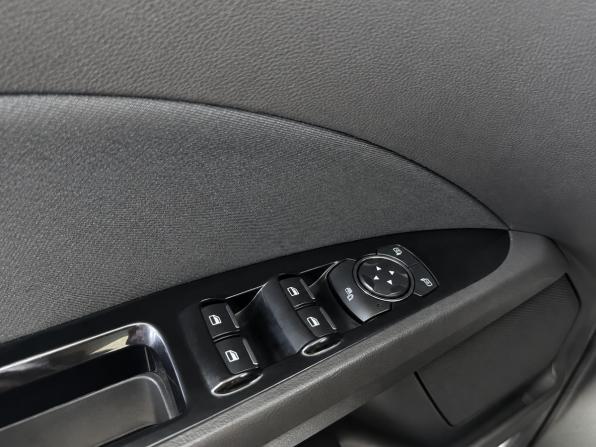 Ford Mondeo V с пробегом 2016 года, цена 1 399 000 рублей, 271239 км, седан, Автокод Объявления