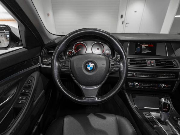 BMW 5 серии VI (F10/F11/F07) Рестайлинг с пробегом 2016 года, цена 1 935 000 рублей, 215200 км, седан, Автокод Объявления