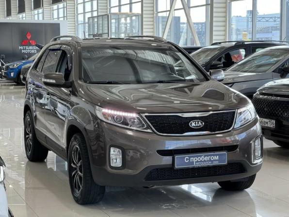 Kia Sorento II Рестайлинг с пробегом 2017 года, цена 2 150 000 рублей, 126213 км, внедорожник, Автокод Объявления