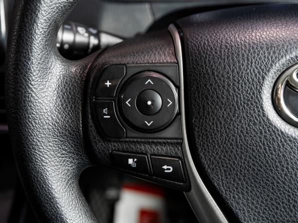 Toyota Voxy III (R80) с пробегом 2015 года, цена 1 585 000 рублей, 171000 км, минивэн, Автокод Объявления