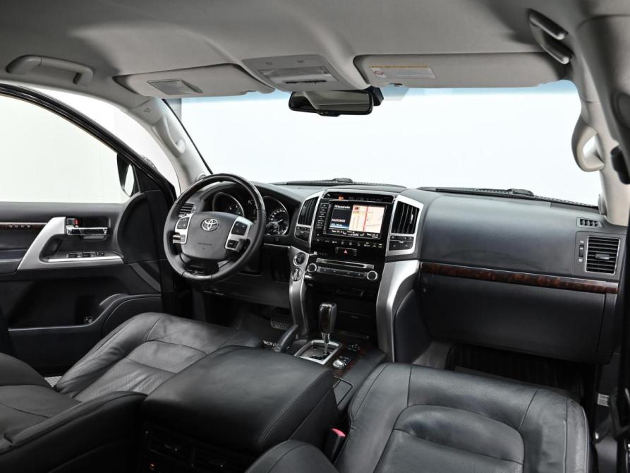 Toyota Land Cruiser 200 Series Рестайлинг 1 Москва  - изображение 7