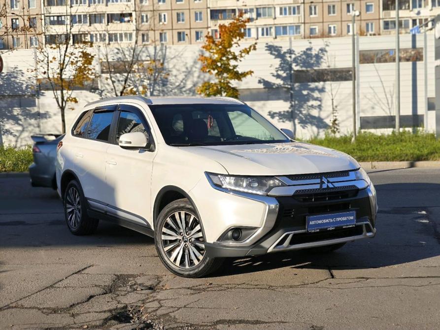 Mitsubishi Outlander III Рестайлинг 3 Санкт-Петербург  - изображение 17