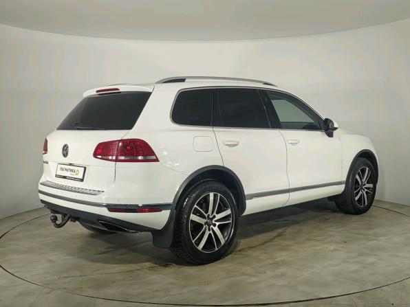 Volkswagen Touareg II Рестайлинг с пробегом 2015 года, цена 2 300 000 рублей, 212000 км, внедорожник, Автокод Объявления