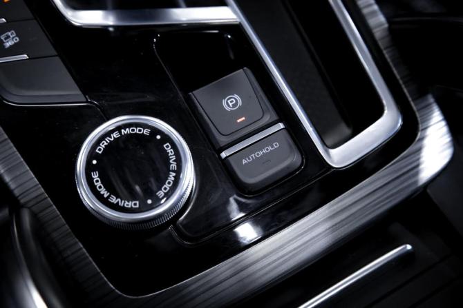 Geely Atlas Pro с пробегом 2024 года, цена 2 299 000 рублей, 38666 км, внедорожник, Автокод Объявления