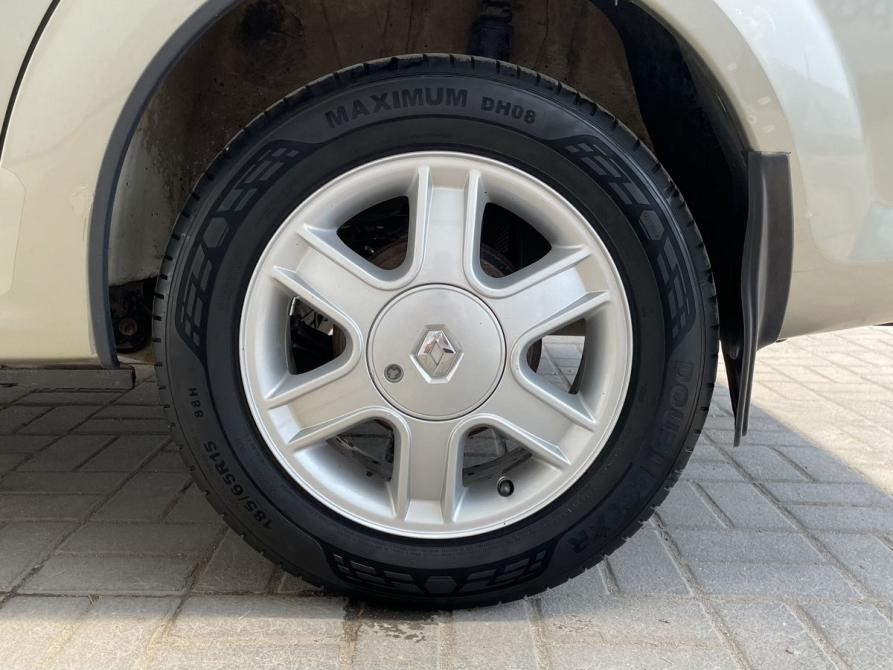 Renault Logan I Рестайлинг Тамбов  - изображение 18