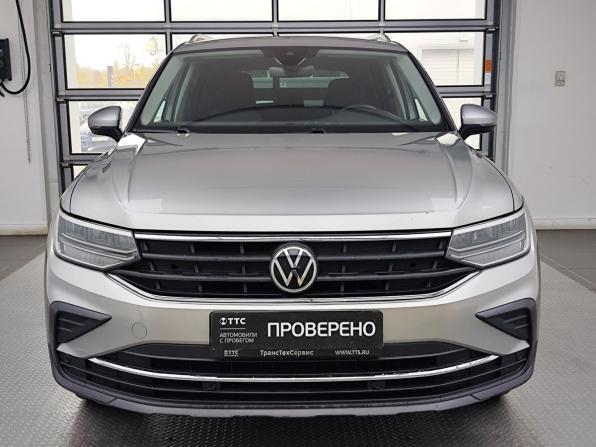 Volkswagen Tiguan II Рестайлинг с пробегом 2021 года, цена 2 600 000 рублей, 98841 км, внедорожник, Автокод Объявления