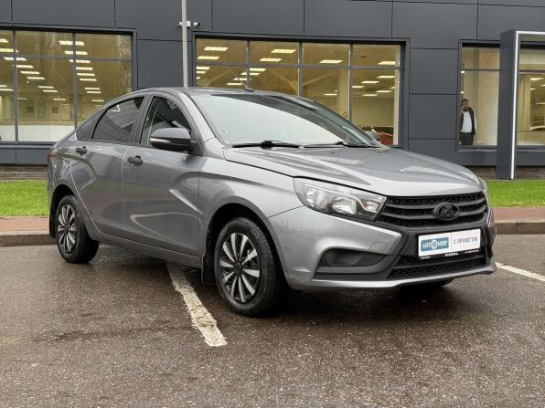 Lada (ВАЗ) Vesta I с пробегом 2017 года, цена 775 000 рублей, 117320 км, седан, Автокод Объявления