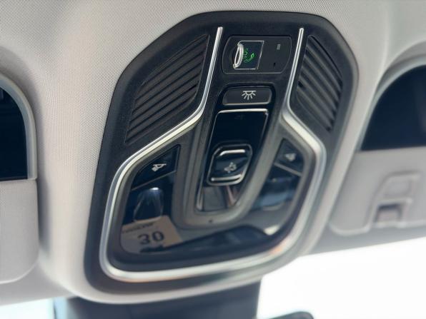 Geely Atlas II с пробегом 2024 года, цена 3 199 000 рублей, 4269 км, внедорожник, Автокод Объявления