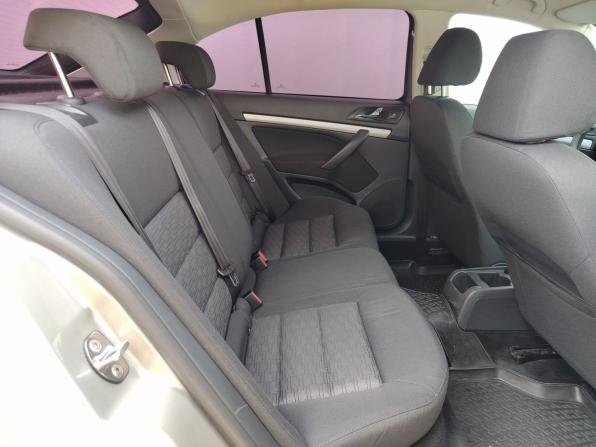 Skoda Octavia II (A5) Рестайлинг с пробегом 2012 года, цена 659 000 рублей, 256637 км, лифтбек, Автокод Объявления