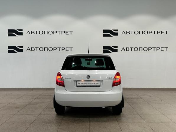 Skoda Fabia II Рестайлинг с пробегом 2014 года, цена 799 000 рублей, 128401 км, хэтчбек, Автокод Объявления