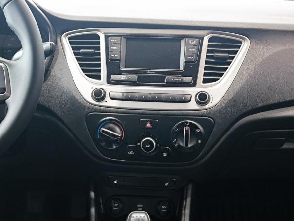 Hyundai Solaris II Рестайлинг с пробегом 2022 года, цена 1 580 000 рублей, 101559 км, седан, Автокод Объявления