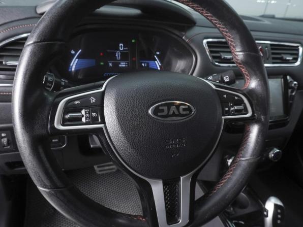 JAC iEV7S I с пробегом 2020 года, цена 1 370 000 рублей, 107360 км, внедорожник, Автокод Объявления