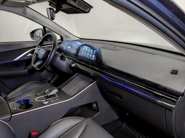Omoda C5 I с пробегом 2023 года, цена 1 680 000 рублей, 30168 км, внедорожник, Автокод Объявления