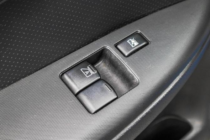 Nissan Note I с пробегом 2007 года, цена 649 000 рублей, 254400 км, хэтчбек, Автокод Объявления