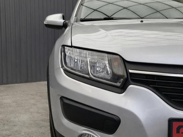 Renault Sandero II с пробегом 2015 года, цена 947 000 рублей, 46534 км, хэтчбек, Автокод Объявления