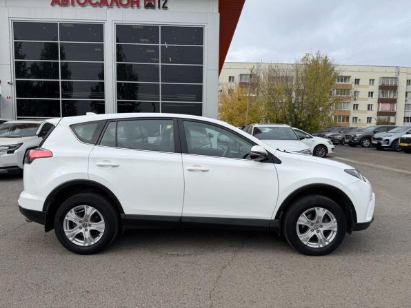 Toyota RAV4 IV (XA40) Рестайлинг с пробегом 2018 года, цена 2 349 999 рублей, 85000 км, внедорожник, Автокод Объявления