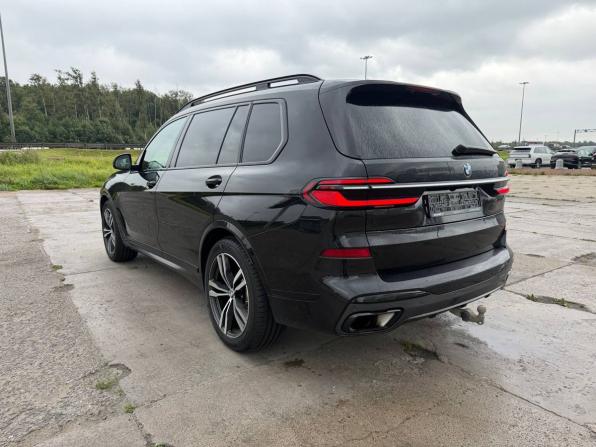 BMW X7 I (G07) Рестайлинг с пробегом 2022 года, цена 9 995 000 рублей, 116000 км, внедорожник, Автокод Объявления
