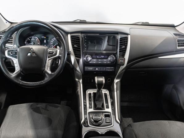 Mitsubishi Pajero Sport III с пробегом 2019 года, цена 3 059 000 рублей, 187936 км, внедорожник, Автокод Объявления