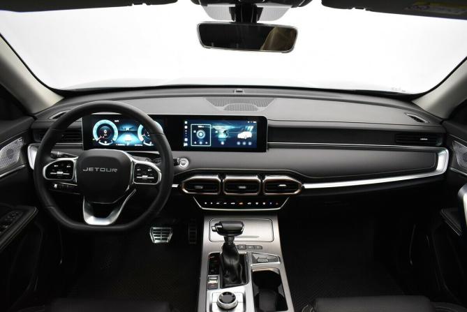 JETOUR X70+ I Рестайлинг с пробегом 2025 года, цена 2 410 000 рублей, 10119 км, внедорожник, Автокод Объявления