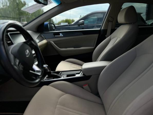 Hyundai Sonata VII (LF) Рестайлинг с пробегом 2018 года, цена 1 850 000 рублей, 104000 км, седан, Автокод Объявления