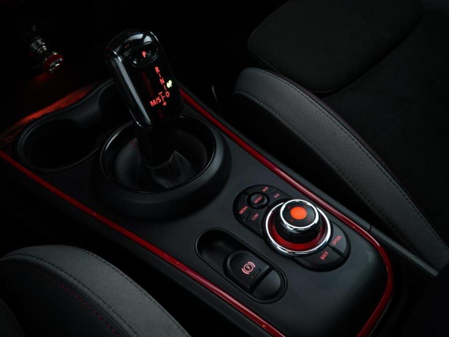 Mini Hatch III (F55/F56) Рестайлинг Москва  - изображение 20