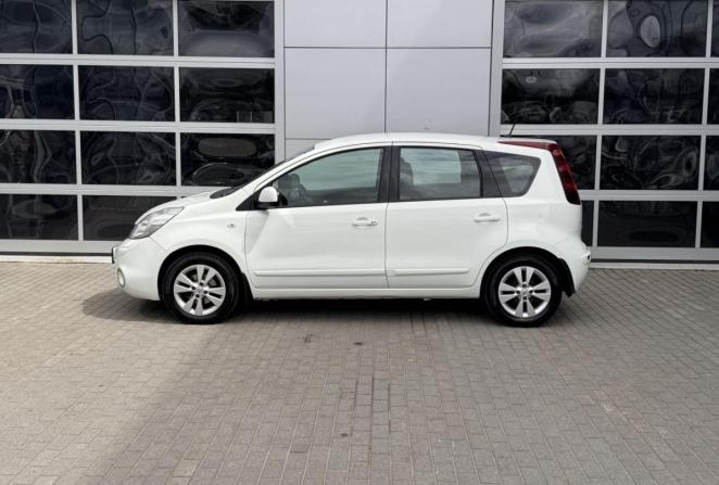 Nissan Note I Рестайлинг с пробегом 2013 года, цена 950 000 рублей, 122184 км, хэтчбек, Автокод Объявления