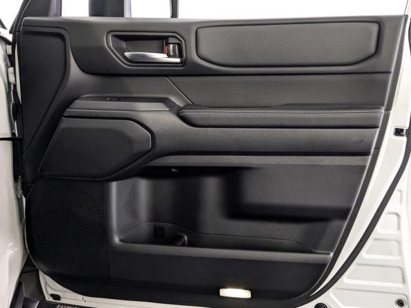 Toyota Land Cruiser Prado 250 Series с пробегом 2024 года, цена 8 990 000 рублей, 14270 км, внедорожник, Автокод Объявления