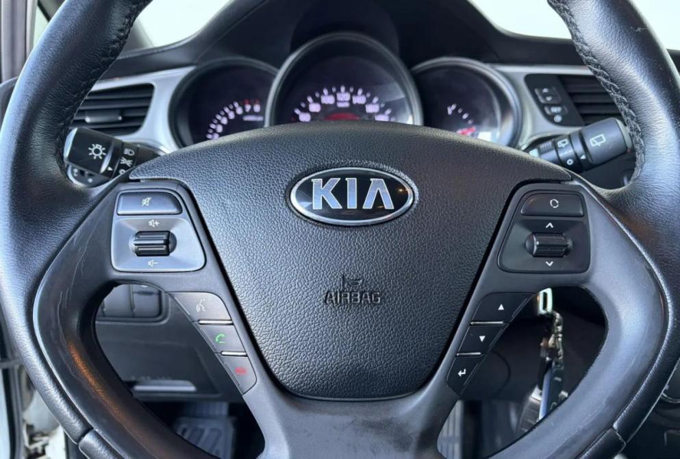 Kia Ceed II Рестайлинг Киров  - изображение 18
