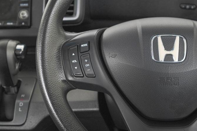 Honda Freed I с пробегом 2009 года, цена 899 000 рублей, 182472 км, компактвэн, Автокод Объявления