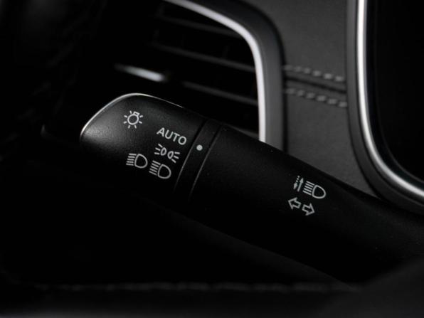 Renault Samsung SM6 I Рестайлинг с пробегом 2020 года, цена 2 249 000 рублей, 39572 км, седан, Автокод Объявления