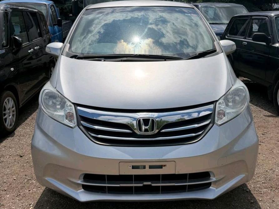 Honda Freed I Рестайлинг Стерлитамак  - изображение 18