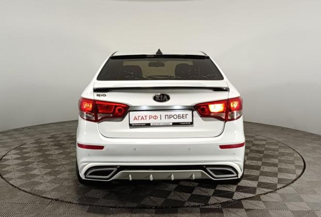 Kia Rio III Рестайлинг с пробегом 2016 года, цена 1 030 000 рублей, 179250 км, седан, Автокод Объявления