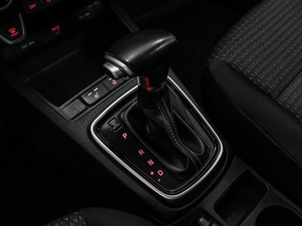 Kia Rio IV Рестайлинг с пробегом 2021 года, цена 1 599 000 рублей, 114203 км, хэтчбек, Автокод Объявления