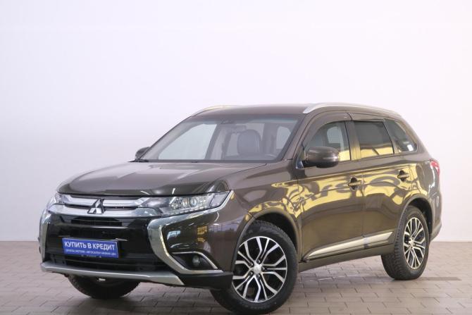 Mitsubishi Outlander III Рестайлинг 2 с пробегом 2017 года, цена 1 999 000 рублей, 112000 км, внедорожник, Автокод Объявления