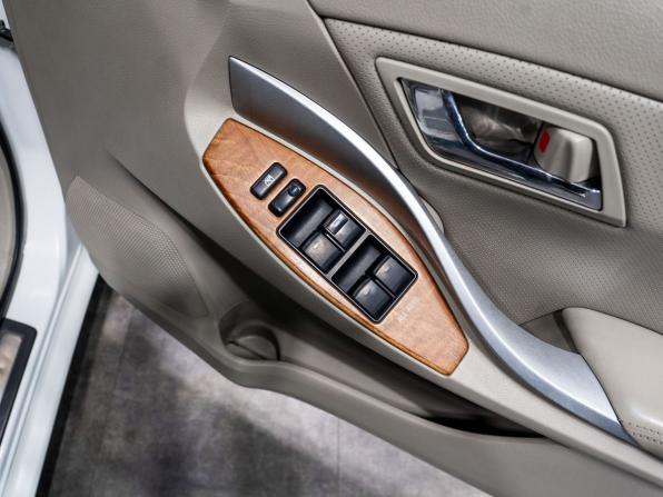 Toyota Premio II (T26) Рестайлинг с пробегом 2010 года, цена 1 355 000 рублей, 177070 км, седан, Автокод Объявления