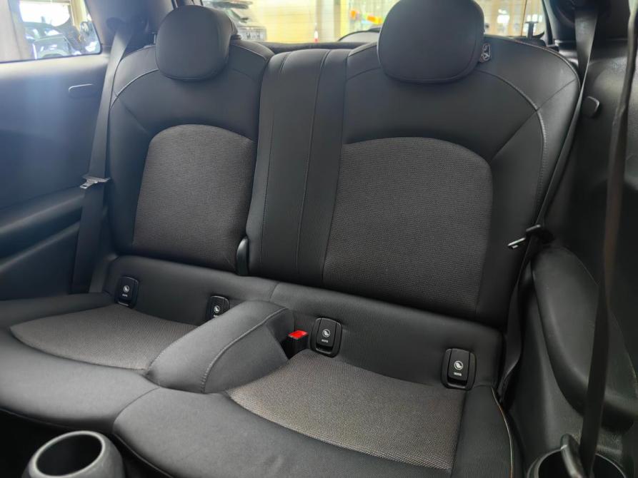 Mini Hatch III (F55/F56) Рестайлинг Подольск  - изображение 8
